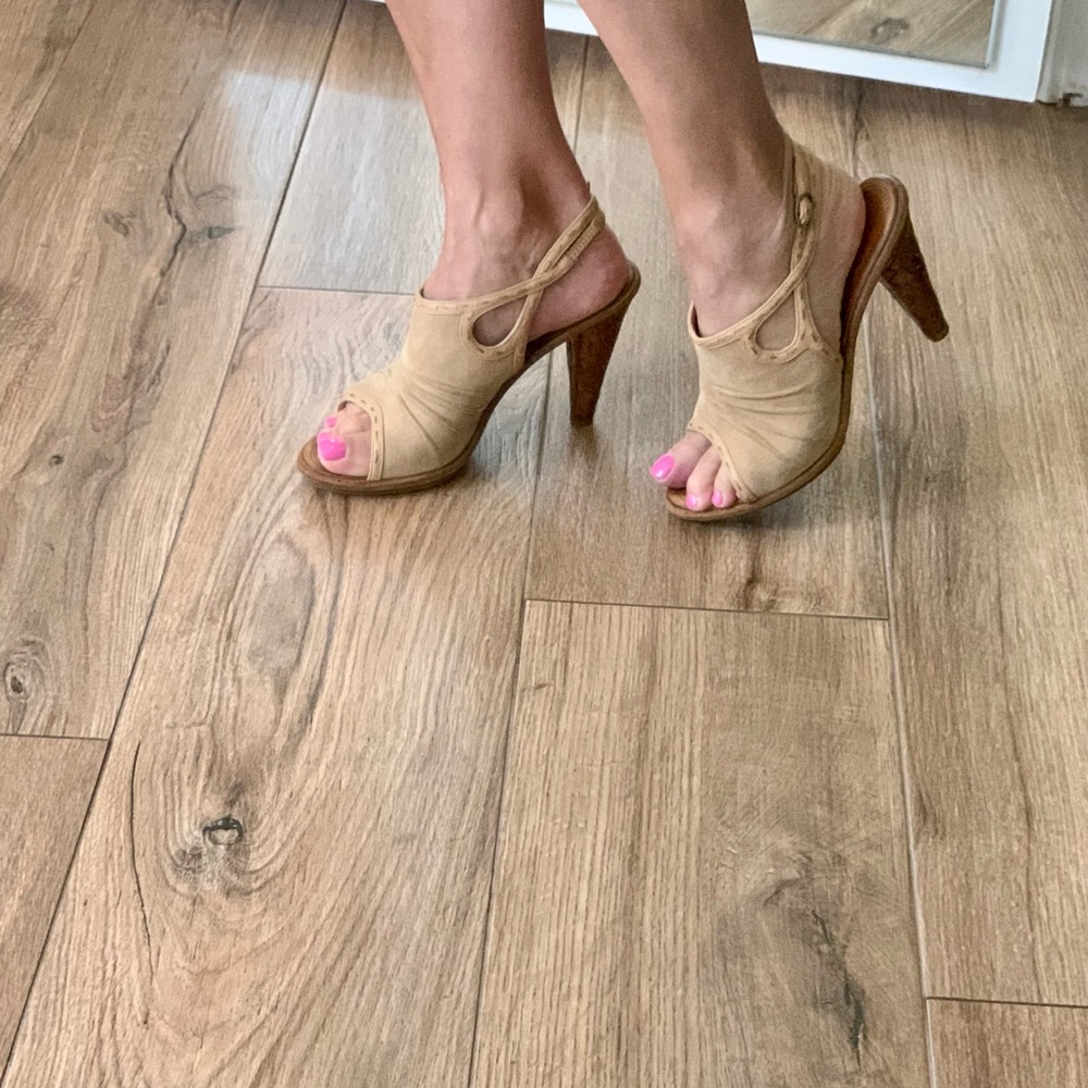 Bottega Veneta - Tan color Suede & Woven Leather High Heel Sandals